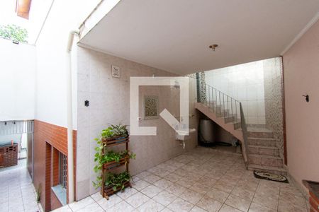 Casa para alugar com 200m², 2 quartos e 3 vagas Casa para alugar com 200m², 2 quartos e 3 vagasÁrea de Serviço
