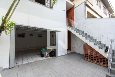 Casa para alugar com 200m², 2 quartos e 3 vagas Casa para alugar com 200m², 2 quartos e 3 vagasÁrea externa