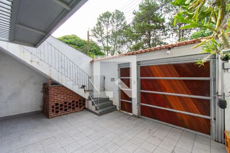 Casa para alugar com 200m², 2 quartos e 3 vagas Casa para alugar com 200m², 2 quartos e 3 vagasÁrea externa