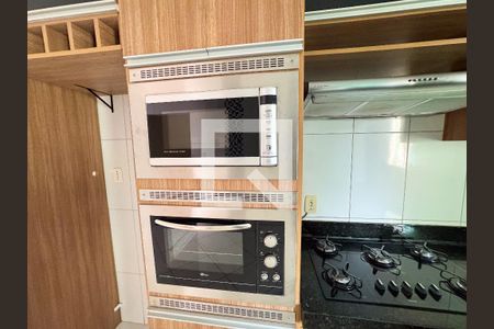 Casa à venda com 191m², 3 quartos e 2 vagasCozinha