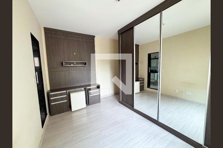 Casa à venda com 191m², 3 quartos e 2 vagasQuarto 2