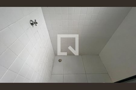 Casa à venda com 300m², 6 quartos e 4 vagasBanheiro da suite de casal