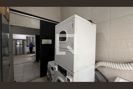 Casa à venda com 300m², 6 quartos e 4 vagasLavanderia