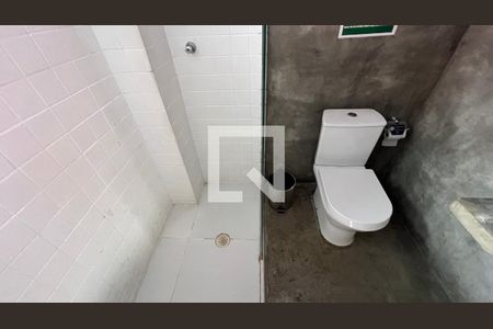 Casa à venda com 300m², 6 quartos e 4 vagasBanheiro da Suíte