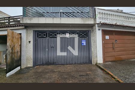 Casa à venda com 250m², 3 quartos e 2 vagasFachada