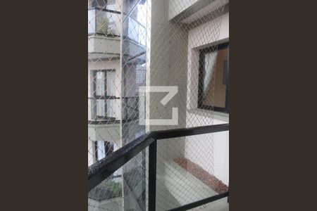 Apartamento à venda com 130m², 3 quartos e 2 vagasVaranda