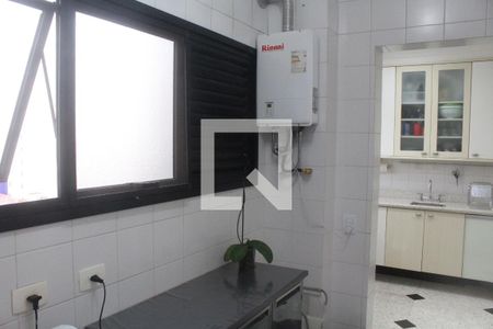 Apartamento à venda com 130m², 3 quartos e 2 vagasÁrea de Serviço