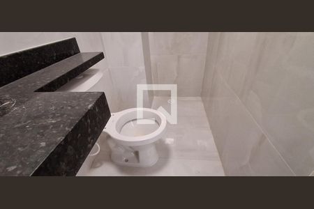 Apartamento à venda com 56m², 2 quartos e 2 vagasBanheiro Social 