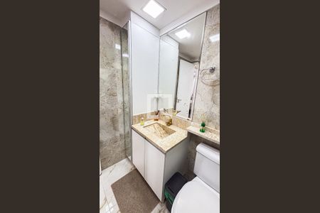 Apartamento à venda com 64m², 3 quartos e 1 vaga Apartamento à venda com 64m², 3 quartos e 1 vagaBanheiro