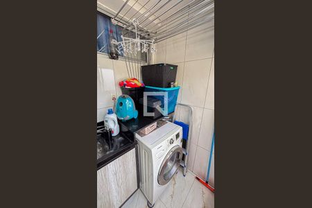 Apartamento à venda com 64m², 3 quartos e 1 vaga Apartamento à venda com 64m², 3 quartos e 1 vagaÁrea de Serviço