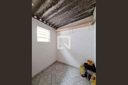 Casa à venda com 80m², 2 quartos e 1 vaga Casa à venda com 80m², 2 quartos e 1 vagaDespensa