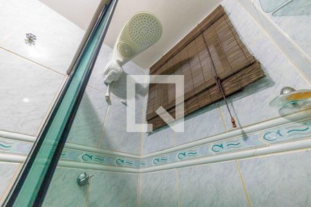 Apartamento à venda com 160m², 3 quartos e 1 vaga Apartamento à venda com 160m², 3 quartos e 1 vagaBanheiro Social