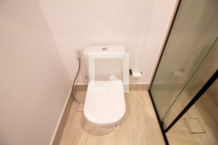 Banheiro de kitnet/studio à venda com 1 quarto, 25m² em Santo Amaro, São Paulo