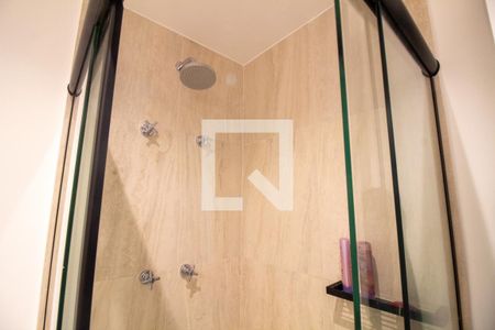 Banheiro de kitnet/studio à venda com 1 quarto, 25m² em Santo Amaro, São Paulo