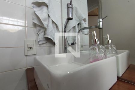 Apartamento à venda com 50m², 2 quartos e 1 vaga Apartamento à venda com 50m², 2 quartos e 1 vagaBanheiro