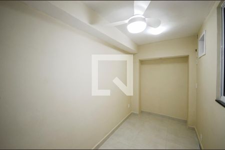 Sala/Quarto de casa para alugar com 1 quarto, 18m² em Riachuelo, Rio de Janeiro