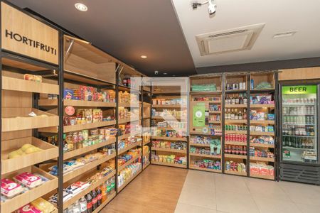 Apartamento à venda com 70m², 2 quartos e 1 vagaMini Mercado