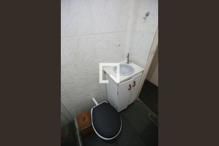 Casa à venda com 200m², 3 quartos e 2 vagasCasa1 Banheiro da Suíte 2