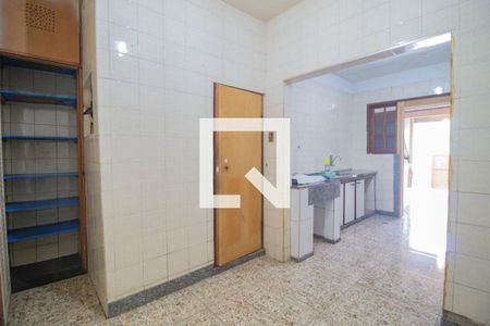 Casa à venda com 200m², 3 quartos e 2 vagasCasa 2 Quarto 2