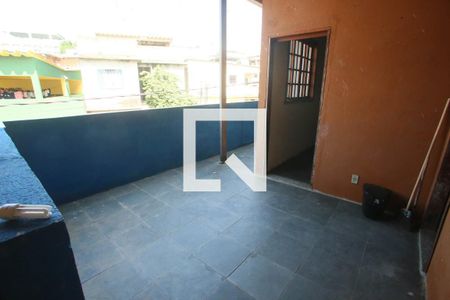 Casa à venda com 200m², 3 quartos e 2 vagasCasa1 varanda