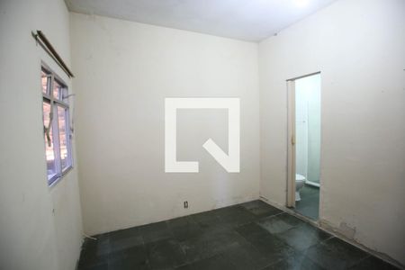 Casa à venda com 200m², 3 quartos e 2 vagasCasa 1 Quarto Suíte 2