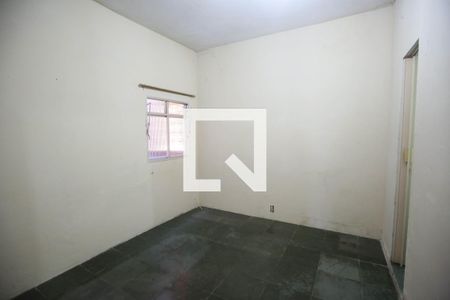 Casa à venda com 200m², 3 quartos e 2 vagasCasa 1 Quarto Suíte 2