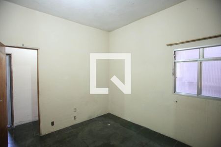 Casa à venda com 200m², 3 quartos e 2 vagasCasa 1 Quarto Suíte 2