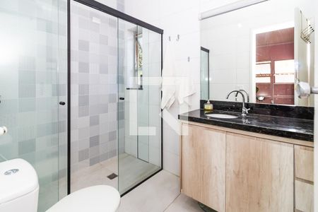 Casa à venda com 350m², 4 quartos e 4 vagasBanheiro