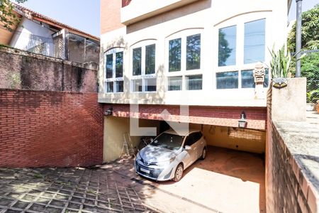 Casa à venda com 350m², 4 quartos e 4 vagasGaragem