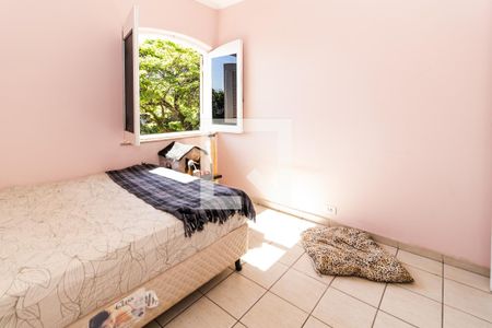 Casa à venda com 350m², 4 quartos e 4 vagasQuarto 2