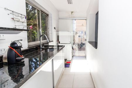 Casa à venda com 350m², 4 quartos e 4 vagasLavanderia