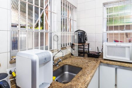 Casa à venda com 350m², 4 quartos e 4 vagasCozinha