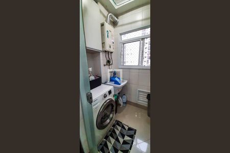 Apartamento para alugar com 57m², 2 quartos e 1 vaga Apartamento para alugar com 57m², 2 quartos e 1 vagaÁrea de Serviço