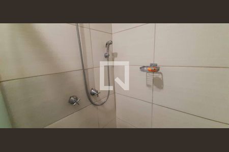 Apartamento para alugar com 57m², 2 quartos e 1 vaga Apartamento para alugar com 57m², 2 quartos e 1 vagaBanheiro da Suíte