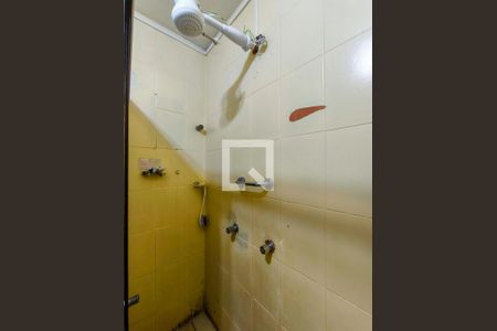 Apartamento para alugar com 57m², 2 quartos e sem vaga Apartamento para alugar com 57m², 2 quartos e sem vagaBanheiro Corredor