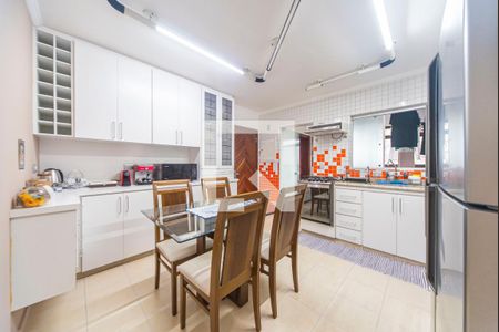 Apartamento à venda com 176m², 3 quartos e 3 vagasCozinha 