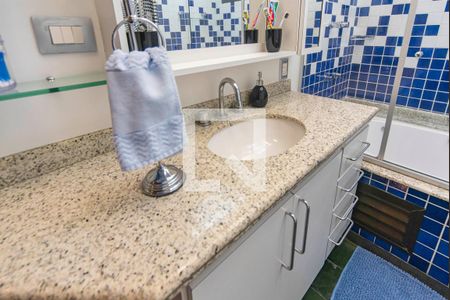 Apartamento à venda com 176m², 3 quartos e 3 vagasBanheiro do Quarto 1