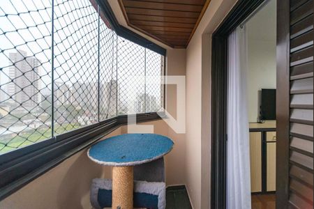 Apartamento à venda com 176m², 3 quartos e 3 vagasVaranda do Quarto 3