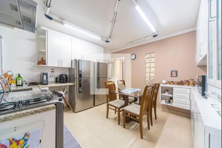 Apartamento à venda com 176m², 3 quartos e 3 vagasCozinha 