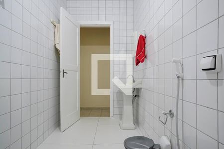 Casa à venda com 10m², 2 quartos e 1 vagaBanheiro 1