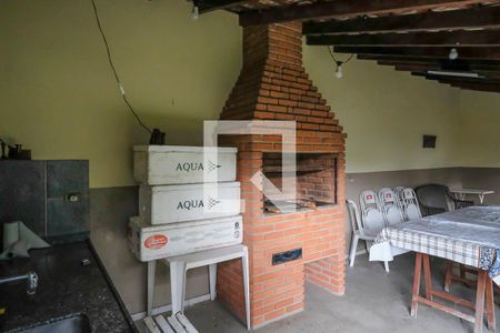 Casa à venda com 10m², 2 quartos e 1 vagaQuintal