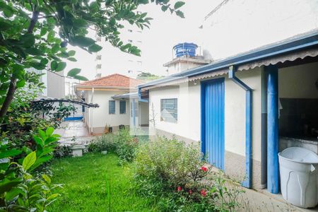 Casa à venda com 10m², 2 quartos e 1 vagaQuintal