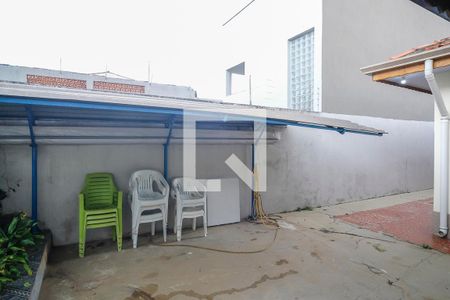 Casa à venda com 10m², 2 quartos e 1 vagaQuintal