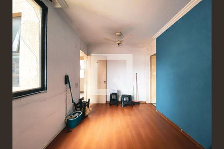 Apartamento para alugar com 50m², 2 quartos e 1 vagaSala