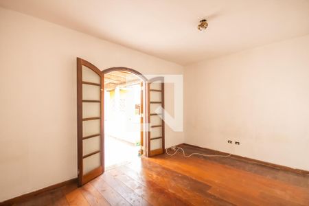 Casa à venda com 126m², 3 quartos e 4 vagasQuarto 2