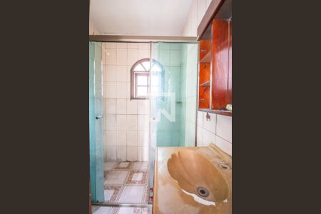 Casa à venda com 126m², 3 quartos e 4 vagasBanheiro da Suíte