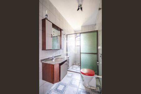 Casa à venda com 126m², 3 quartos e 4 vagasBanheiro 2