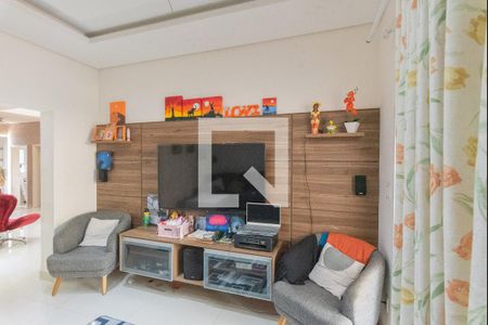 Sala de TV de casa de condomínio para alugar com 4 quartos, 317m² em Swiss Park, Campinas