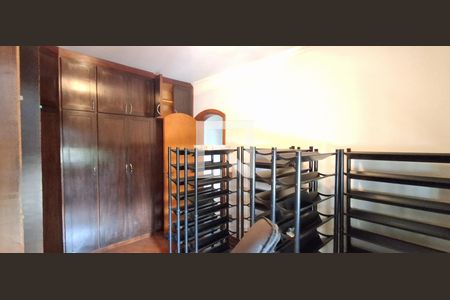 Apartamento à venda com 205m², 4 quartos e 2 vagas Apartamento à venda com 205m², 4 quartos e 2 vagasQuarto 2