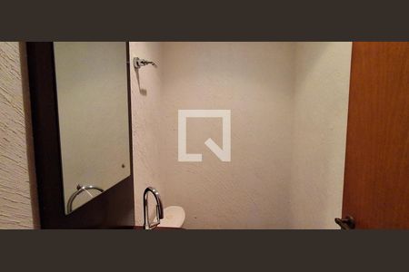 Apartamento à venda com 205m², 4 quartos e 2 vagas Apartamento à venda com 205m², 4 quartos e 2 vagasLavabo 2